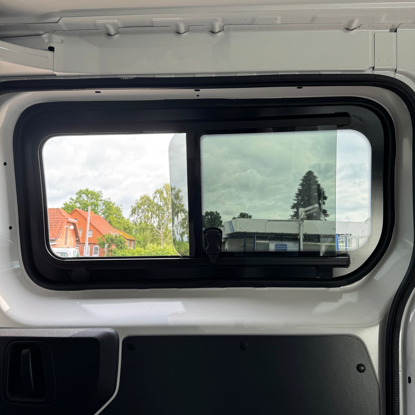VR Schiebefenster für Peugeot Traveller ab 2016 *L1*