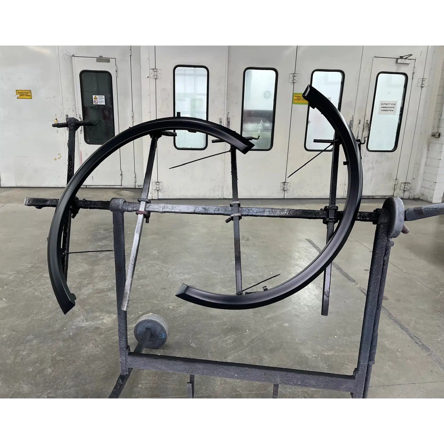 VW Crafter MAN TGE Original Radlaufverbreiterungen (GRUNDIERT) (4 Stück)