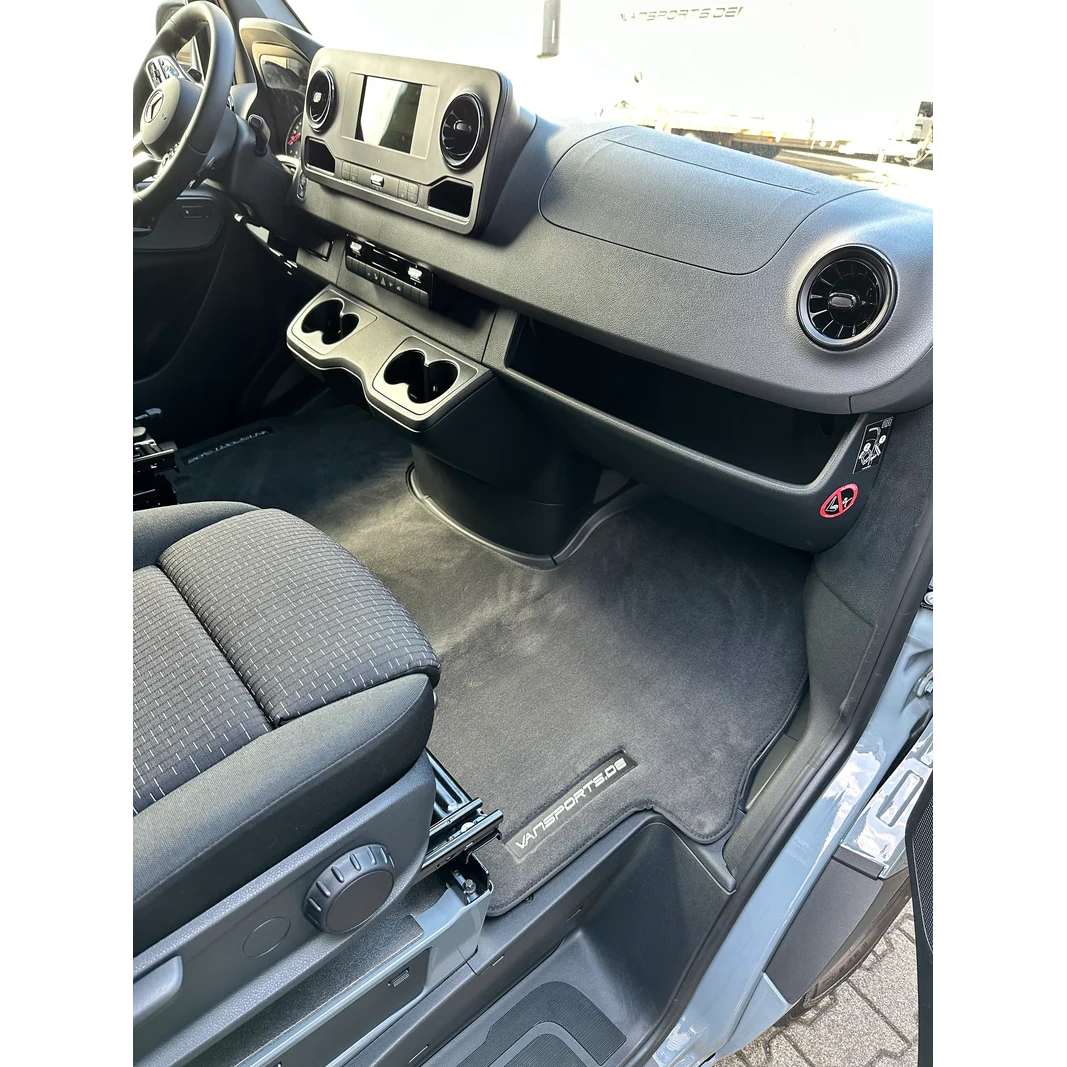 FUSSMATTENSATZ FÜR SPRINTER 907