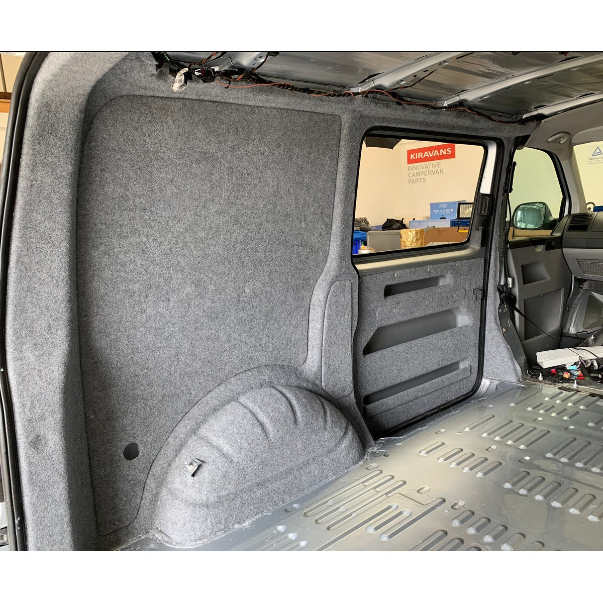 Carpet Filz für Camper mit Sprühkleber – 4-Wege-Stretch für den Innenausbau