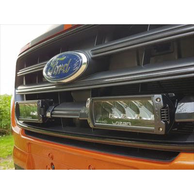 Lazer Lamps Kühlergrill-Kit Ford Transit Custom (2018-2022) inkl. 2x Triple-R 750 G2 Wide