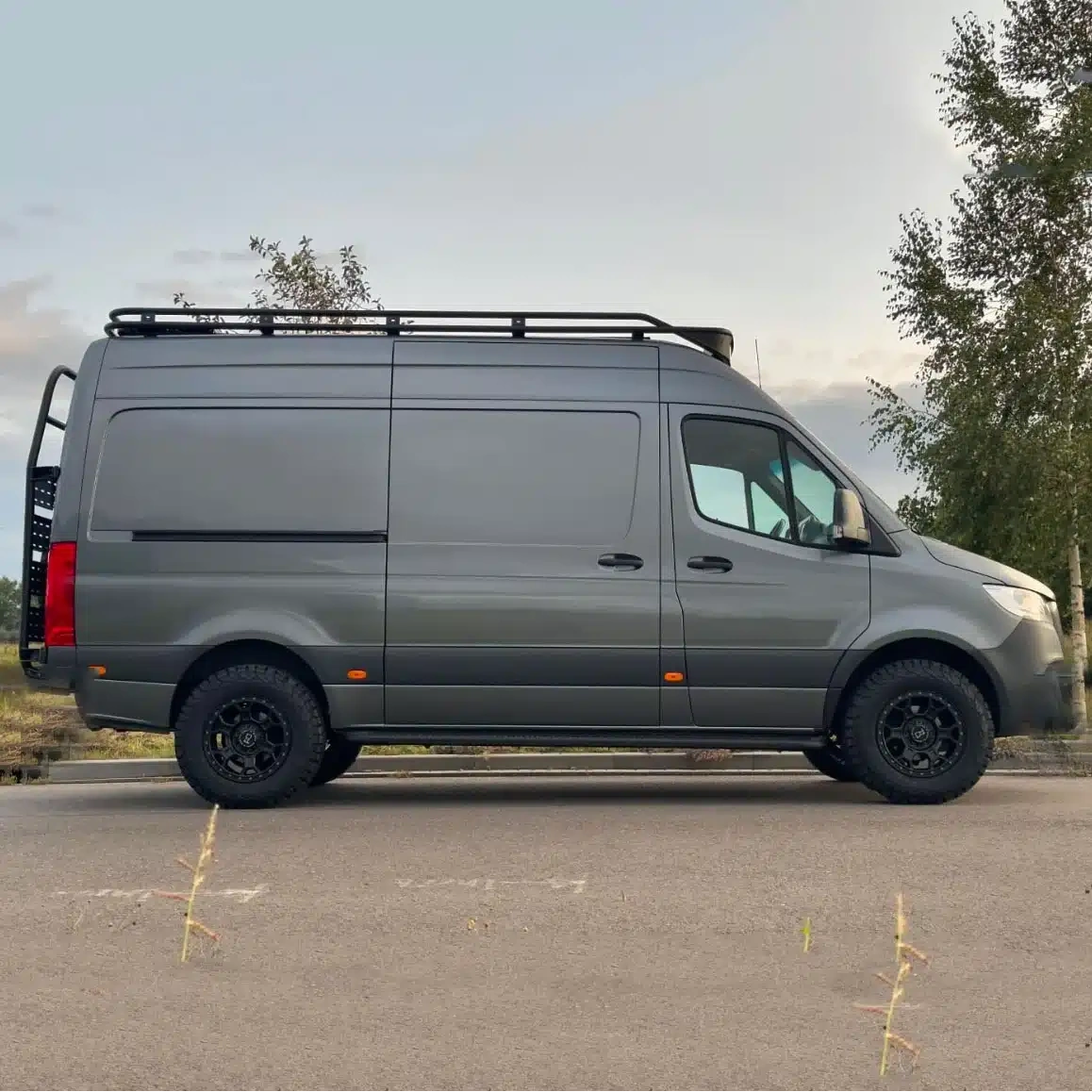 RWD Höherlegungssatz 50mm + Stoßdämpfer – Sprinter W907 (2018+)