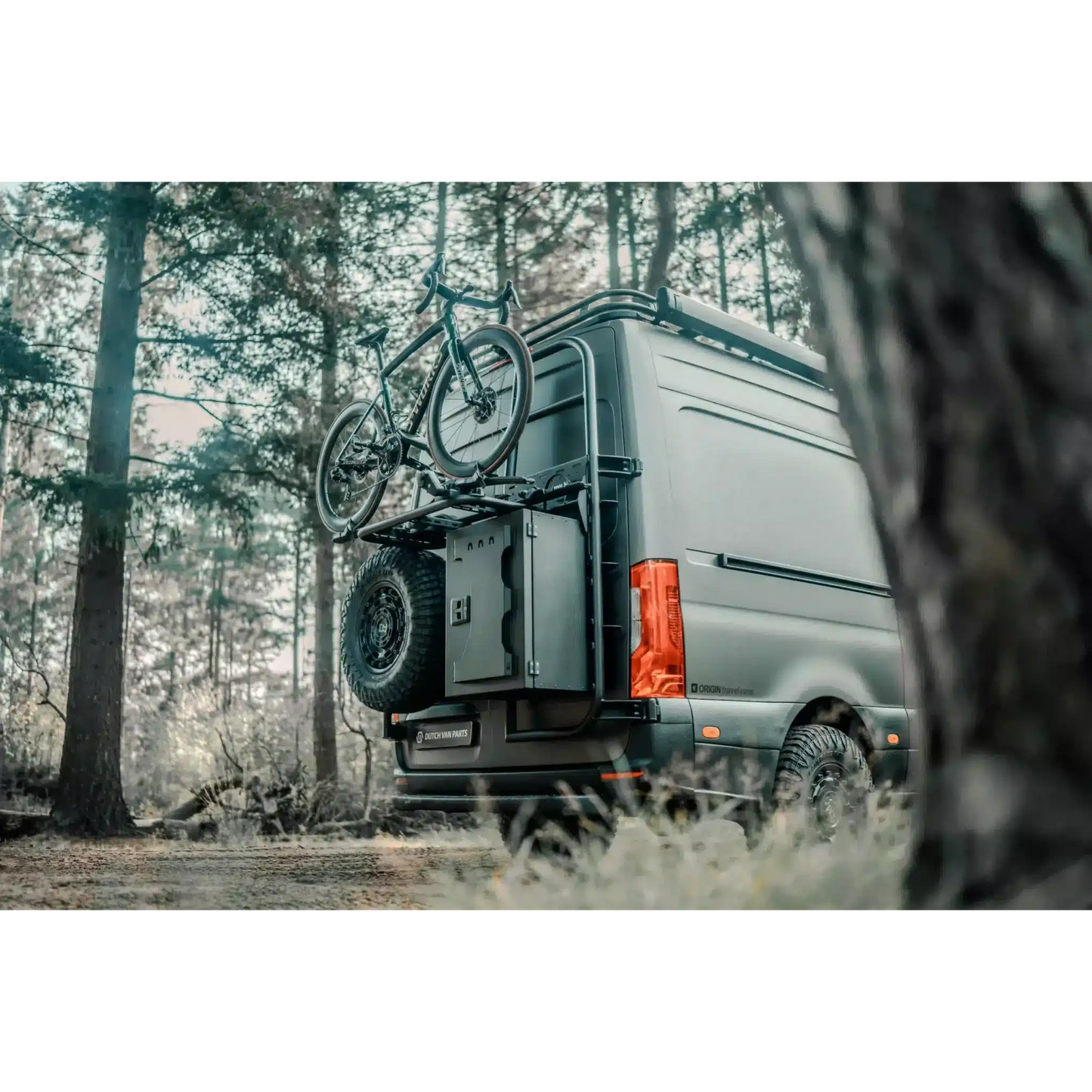 Cargo Box 700