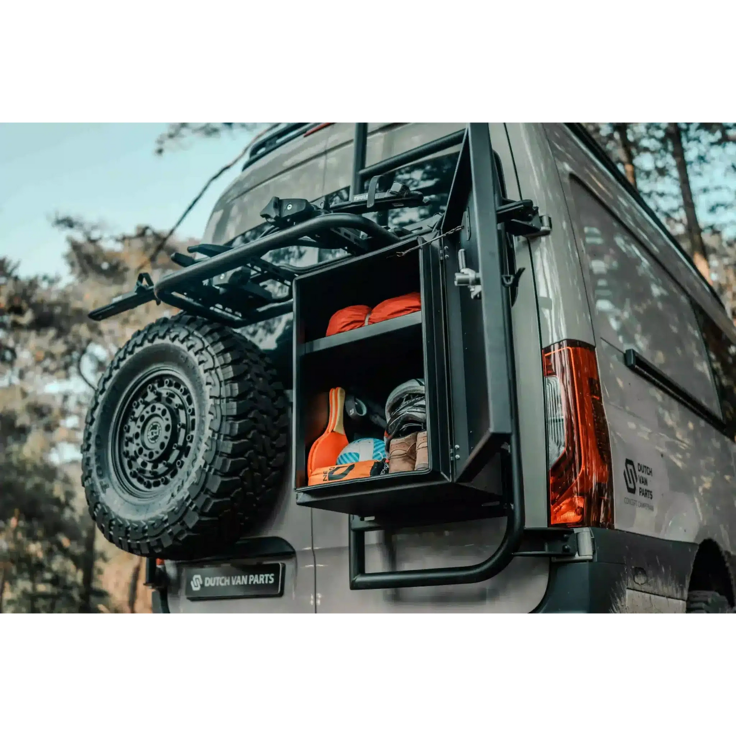 Cargo Box 700