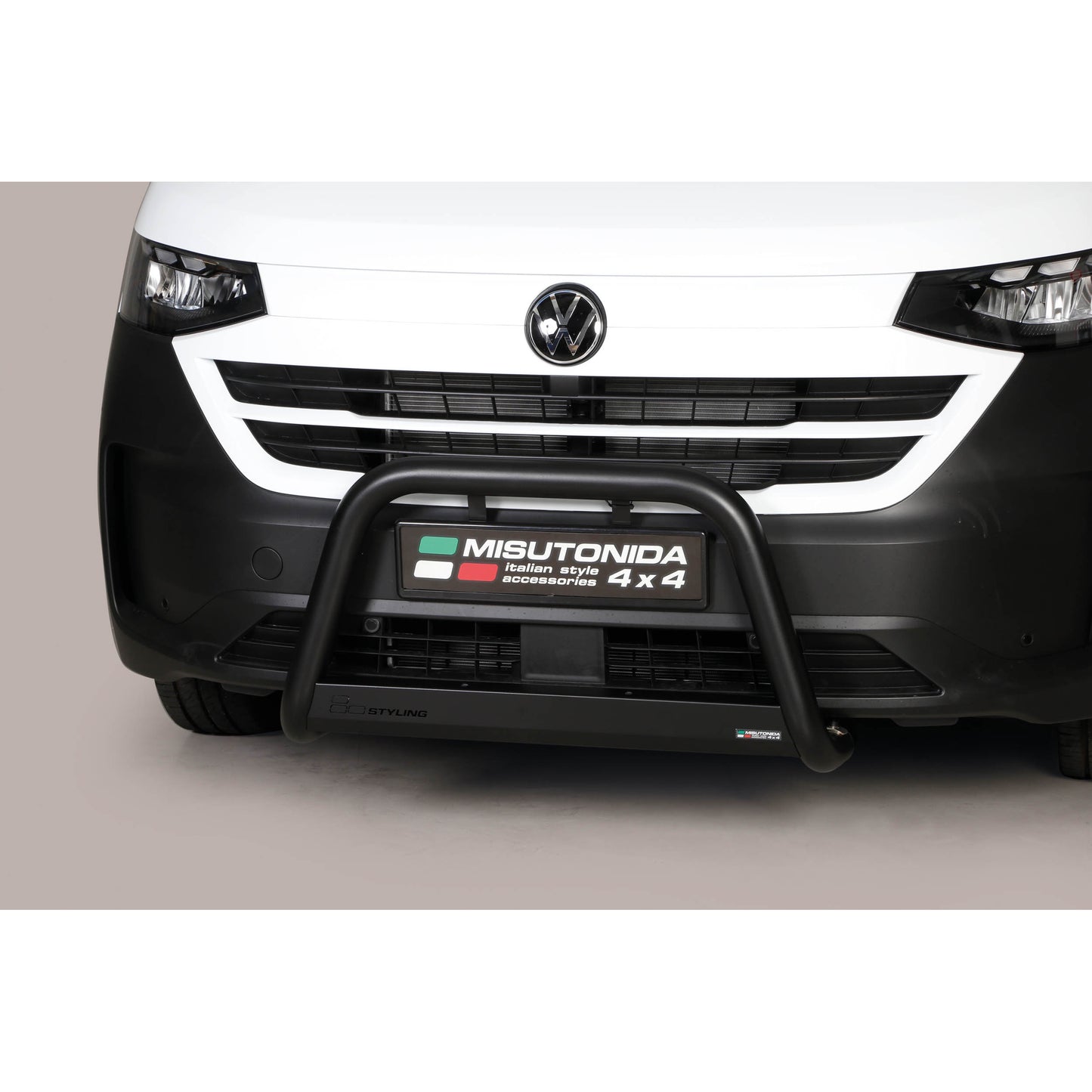 Schwarz/Edelstahl Frontbügel T7 Transporter L1 2025