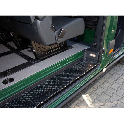 EINSTIEGSLEISTEN-SET ALU STAR BLACK FÜR SPRINTER 907/910