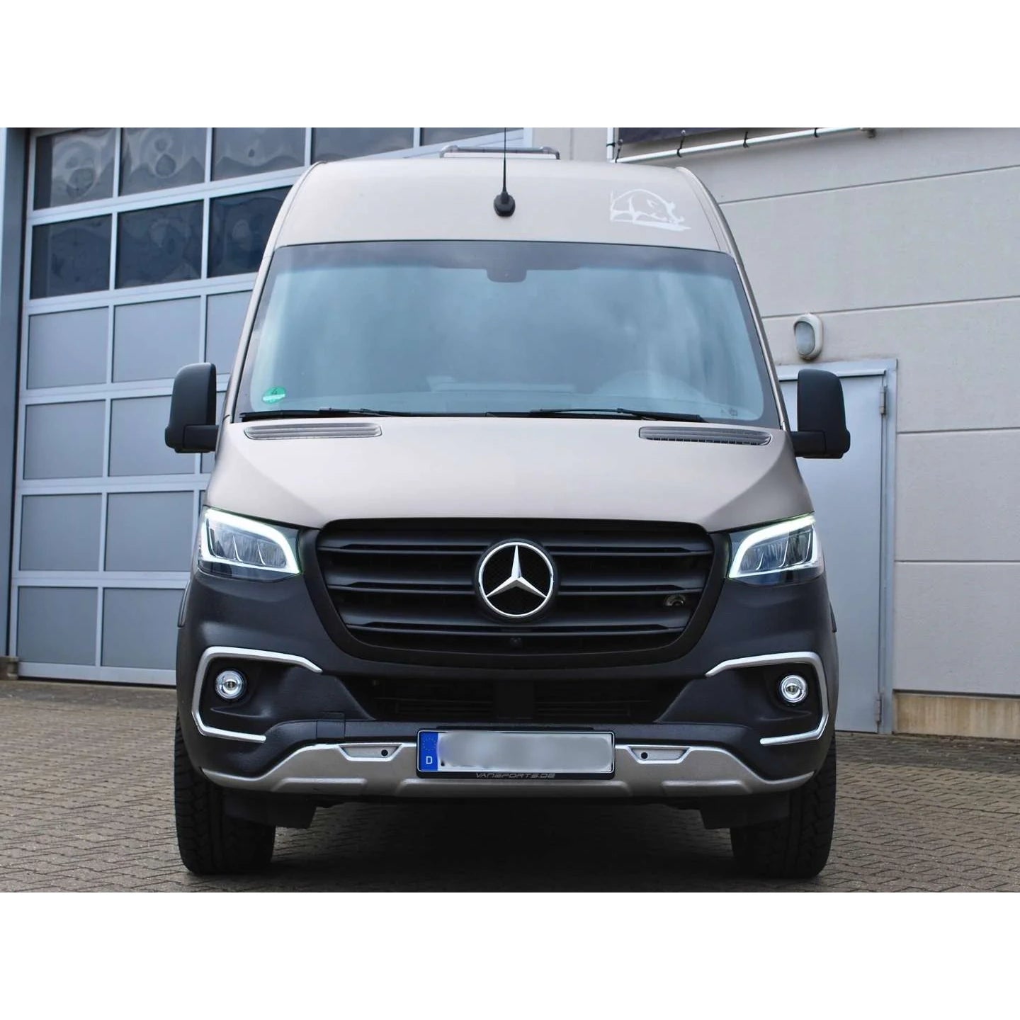 DESIGNER FRONTSCHÜRZE FÜR SPRINTER 907