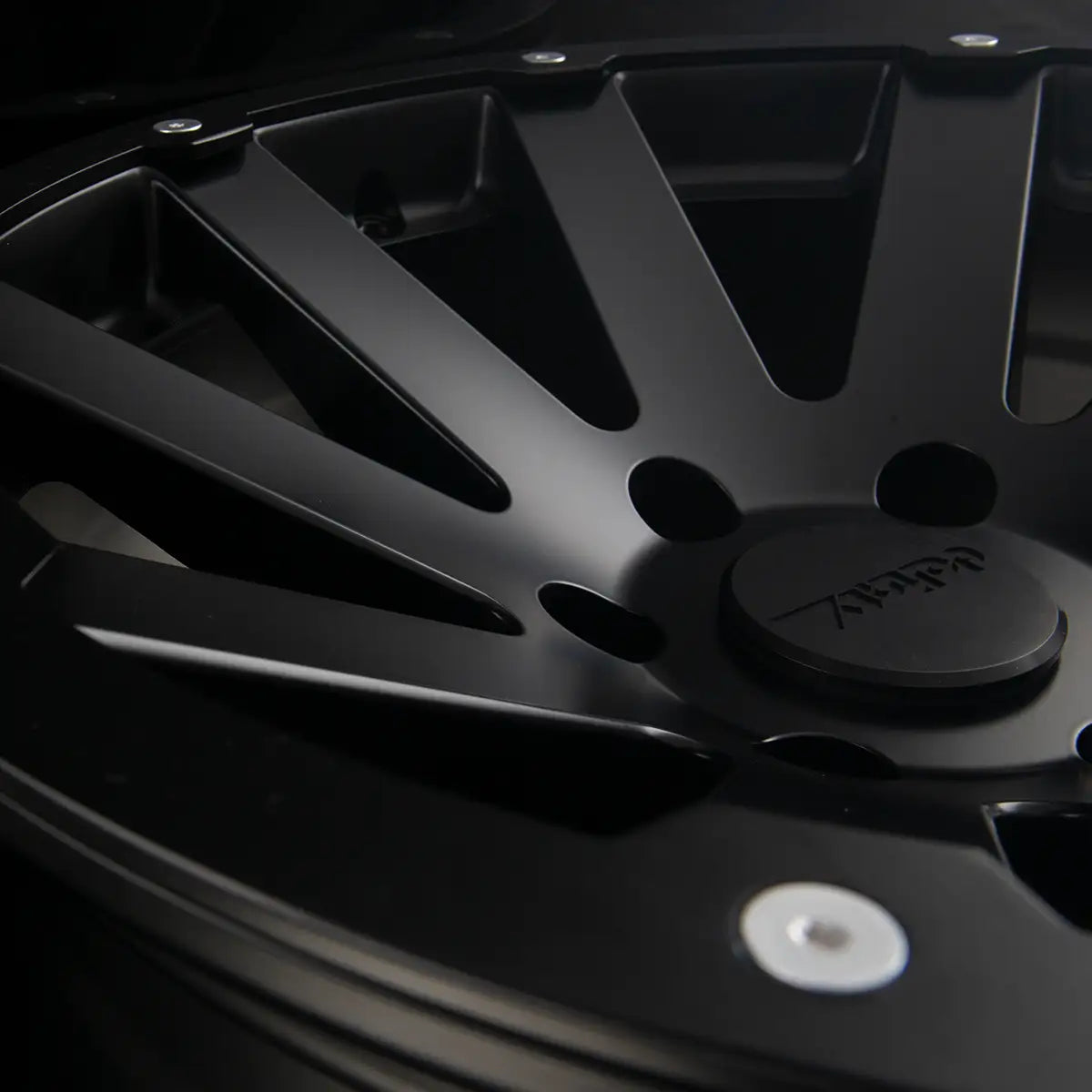 Alurad Hanma Schwarz Matt für Sprinter (910) vollintegriert