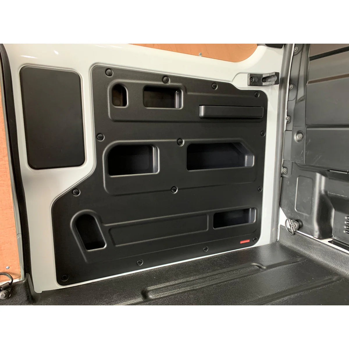 Kiravans Ford Transit Custom Schwarzer DoorStore