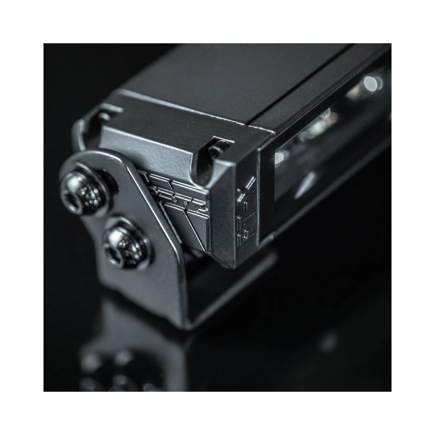 Flat-X 23 Zoll 2-in-1 - Fernscheinwerfer Lightbar E-Zulassung