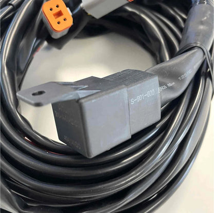 Kabelbaum für zwei Zusatzscheinwerfer mit 4 Pin DT Stecker