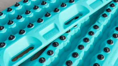 MAXTRAX XTREME Sandbleche – Recovery Boards für Offroad & 4x4 (Paar) mit/ohne Halterungen