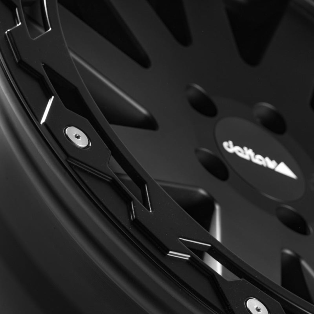 Alurad Hanma Rugged 18" Schwarz VW Crafter / MAN TGE 2016-