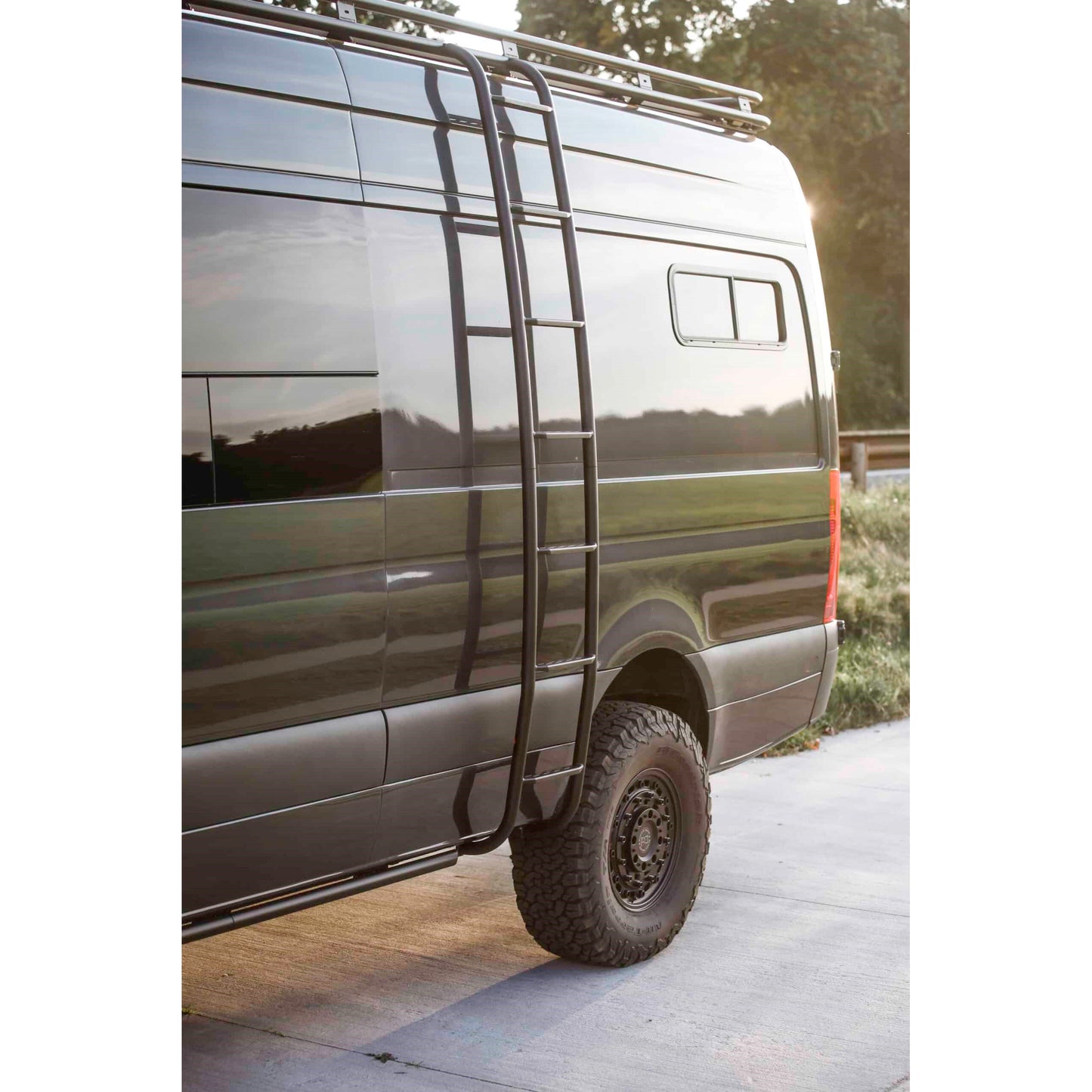 Sequoia Mercedes Sprinter Seitenleiter