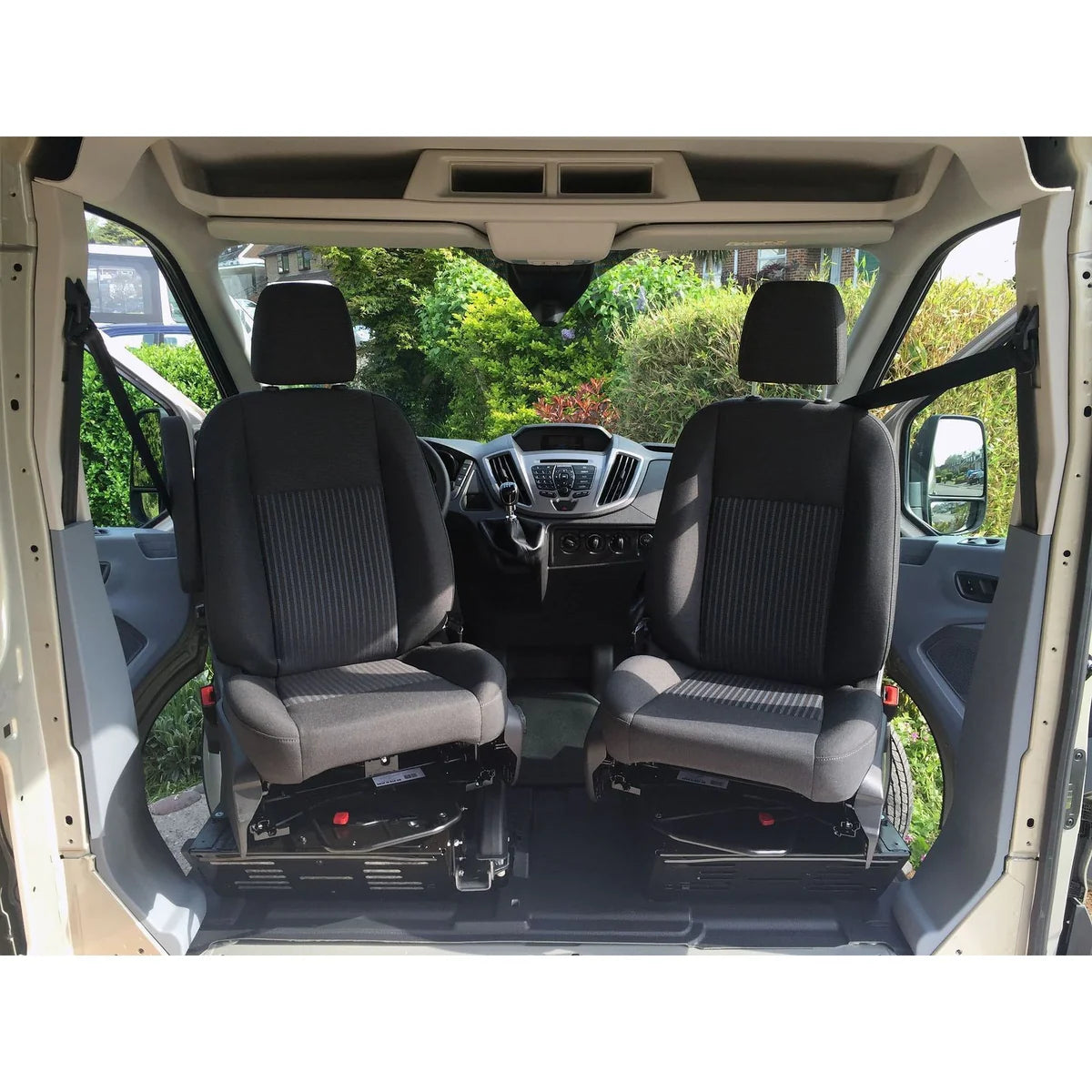 RIB Ford Transit Custom 1. Gen V362 (2013-2023) Einzelsitz-Schwenk - Beifahrer