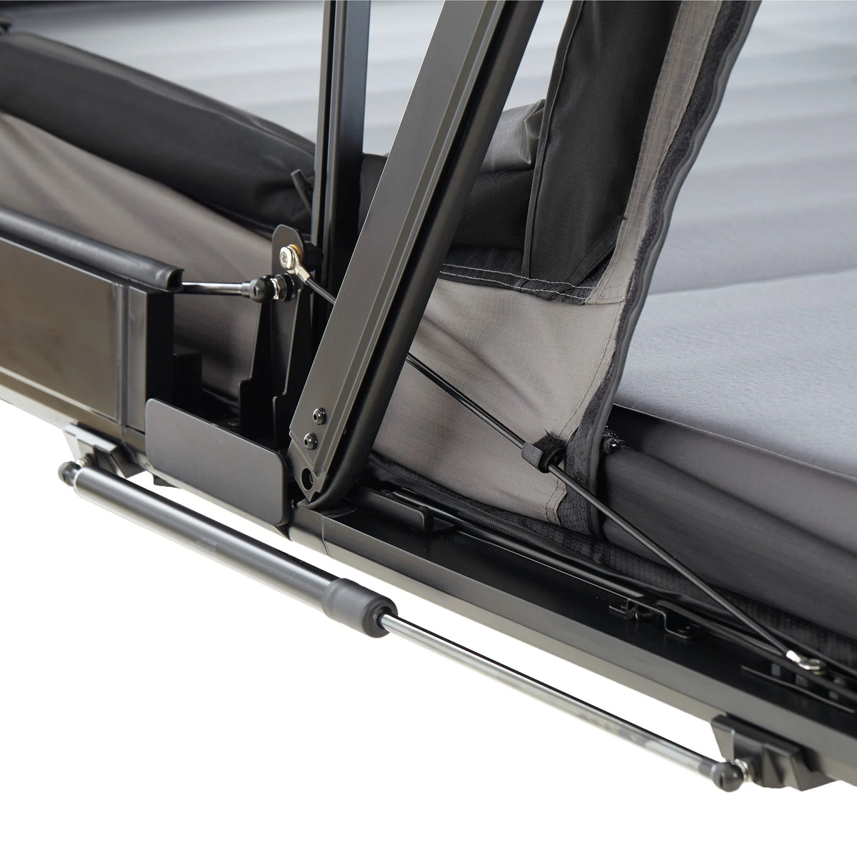 CUMARU LIGHT Aluminum Hardshell Roof Tent
