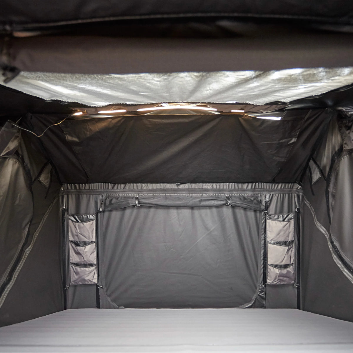 CUMARU LIGHT Aluminum Hardshell Roof Tent